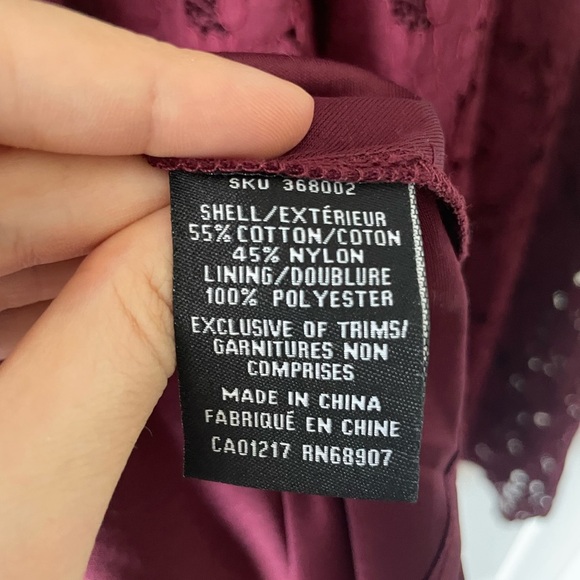 NWT - Le Chateau Lace Off-Shoulder Dress – Size 2 - Picture 5 of 14